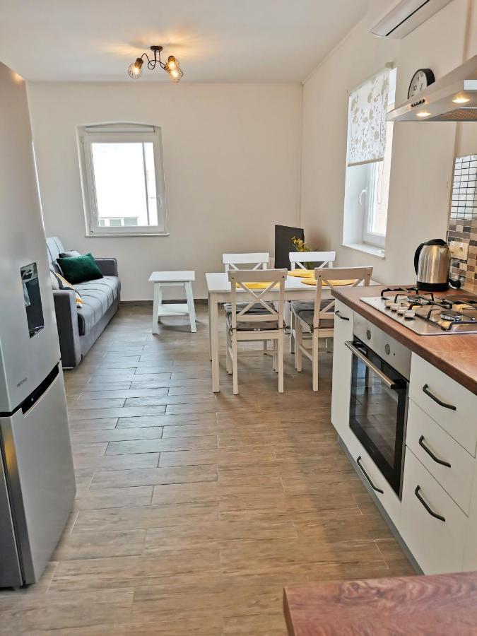 Apartment Roman Betina  Exterior photo